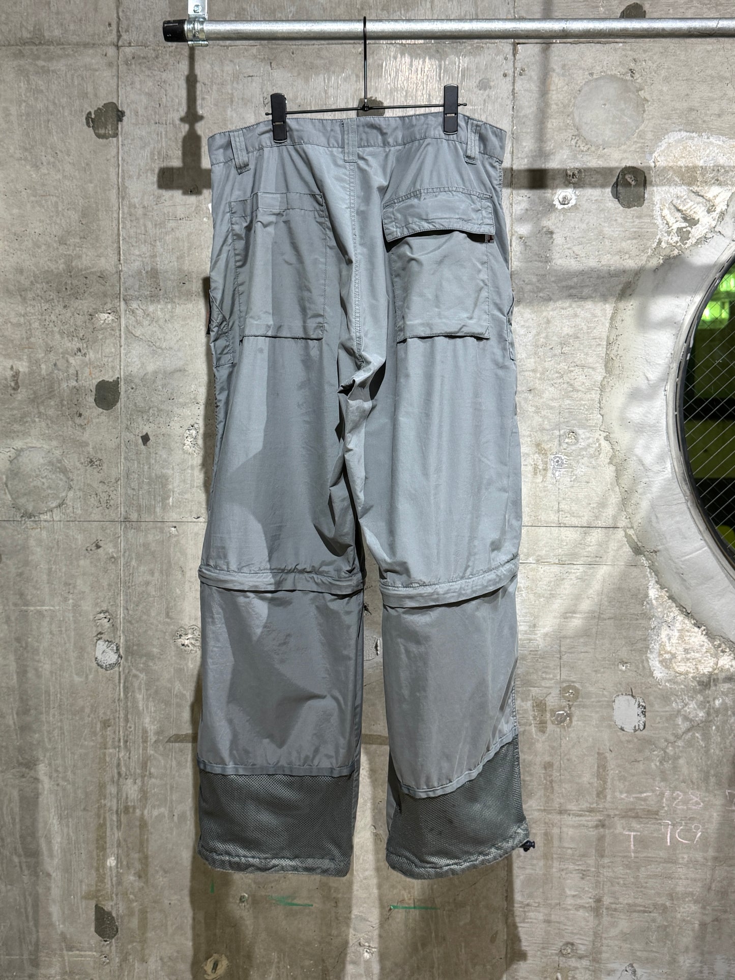 00s Vintage Grey Zip-off Cargos