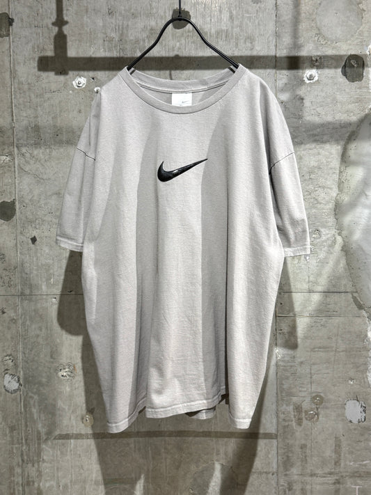 Old Nike Tee
