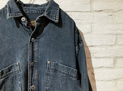 "Eddie Bauer" Old Nice Color Design Denim Shirt