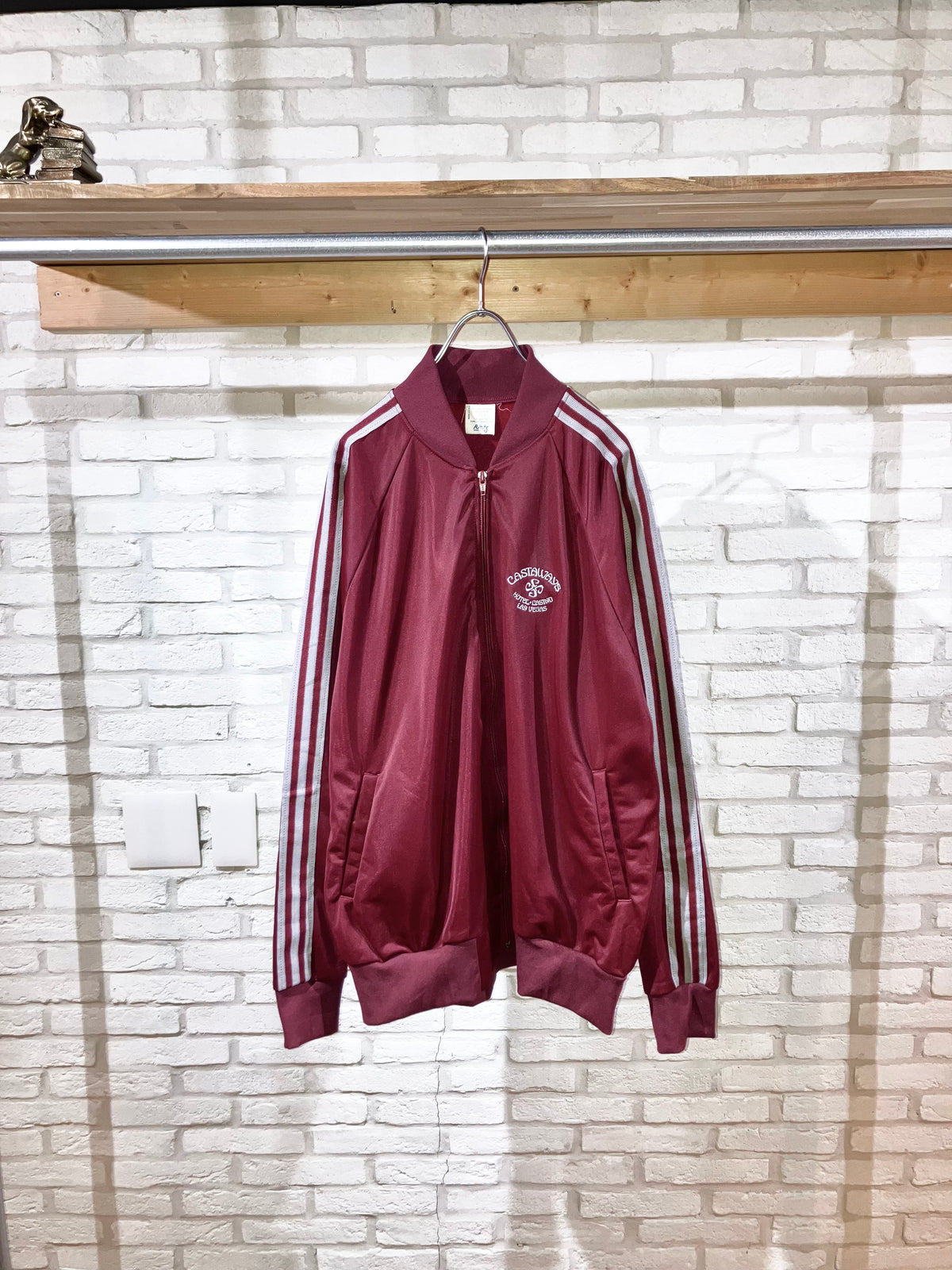 Old Design Track JKT