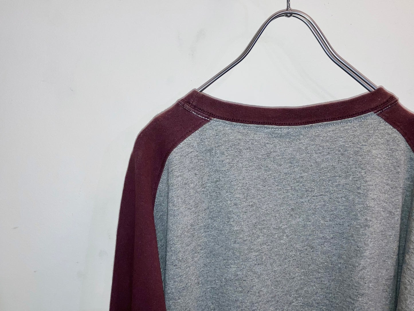 "JAN SPORT" Old Printed Raglan LS Tee
