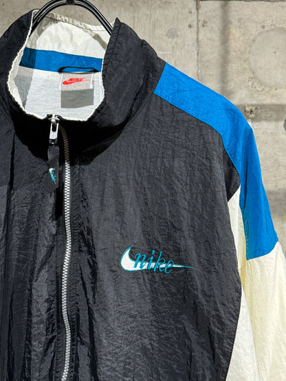 90s vintage Nike Nylon Jacket