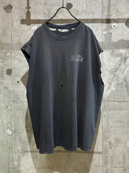 Damage Sleeveless Shirt