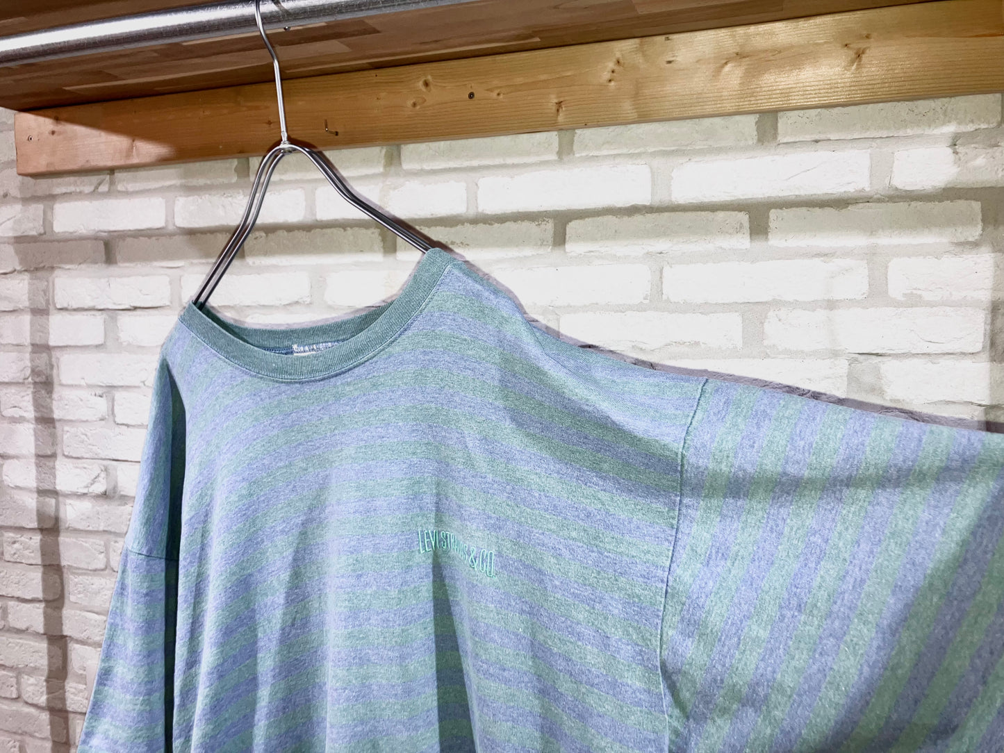 "Levi's" Old Border Tee