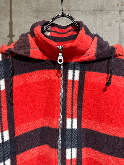 90's Vintage Euro Modern Basic Fleece Jacket