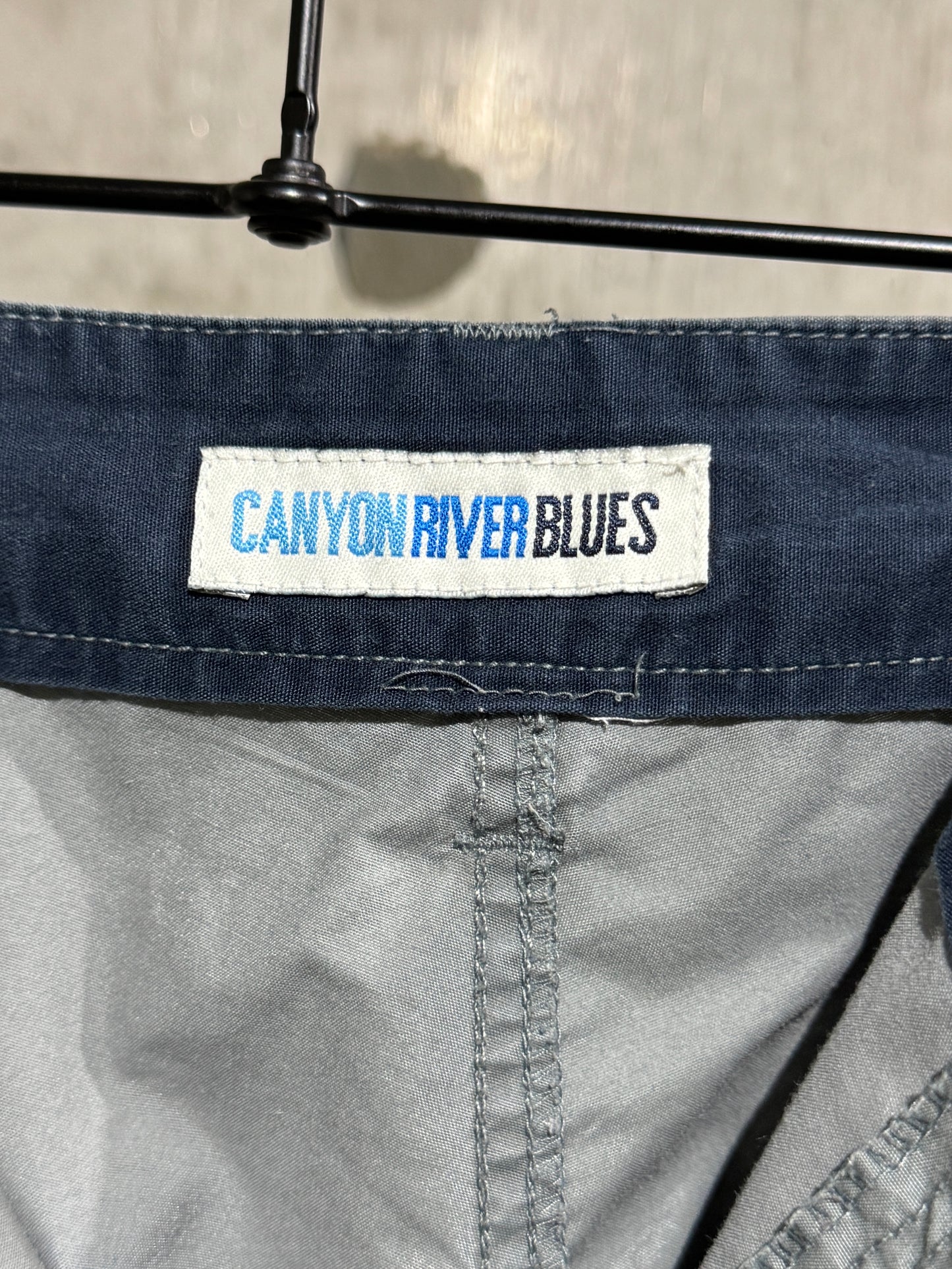 00s Vintage Grey Zip-off Cargos