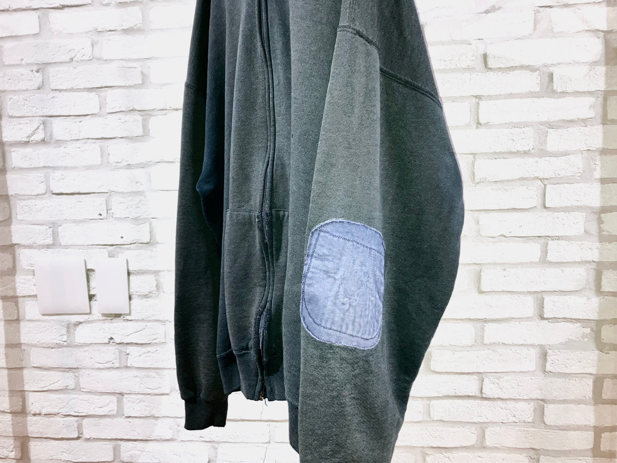 "RUSSELL" Old Oversized Distressed Zip Hoodie
