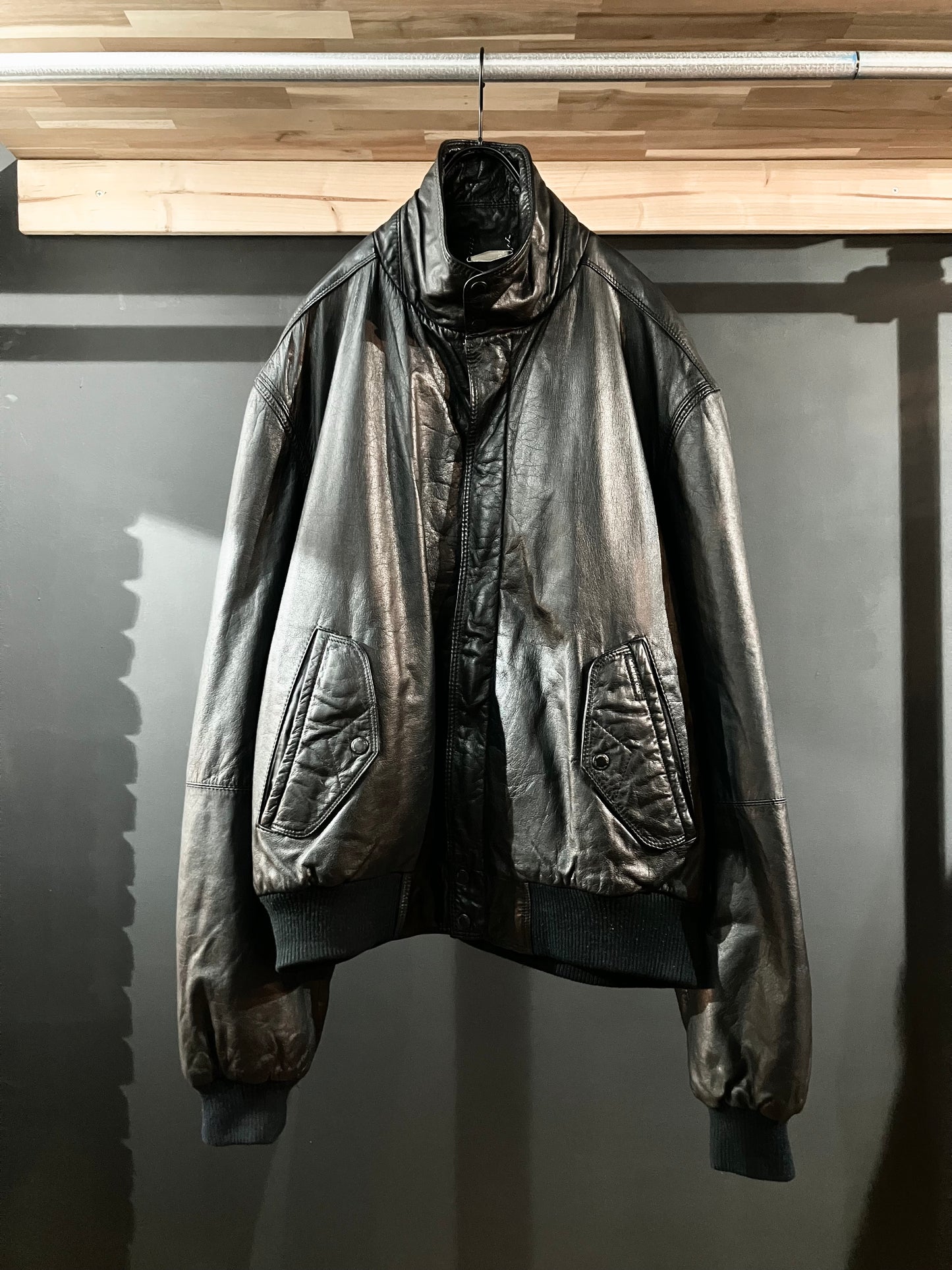 "MEMBERS ONLY" Old Design Leather JKT