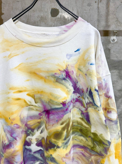 Tie Dye Sweatshrit
