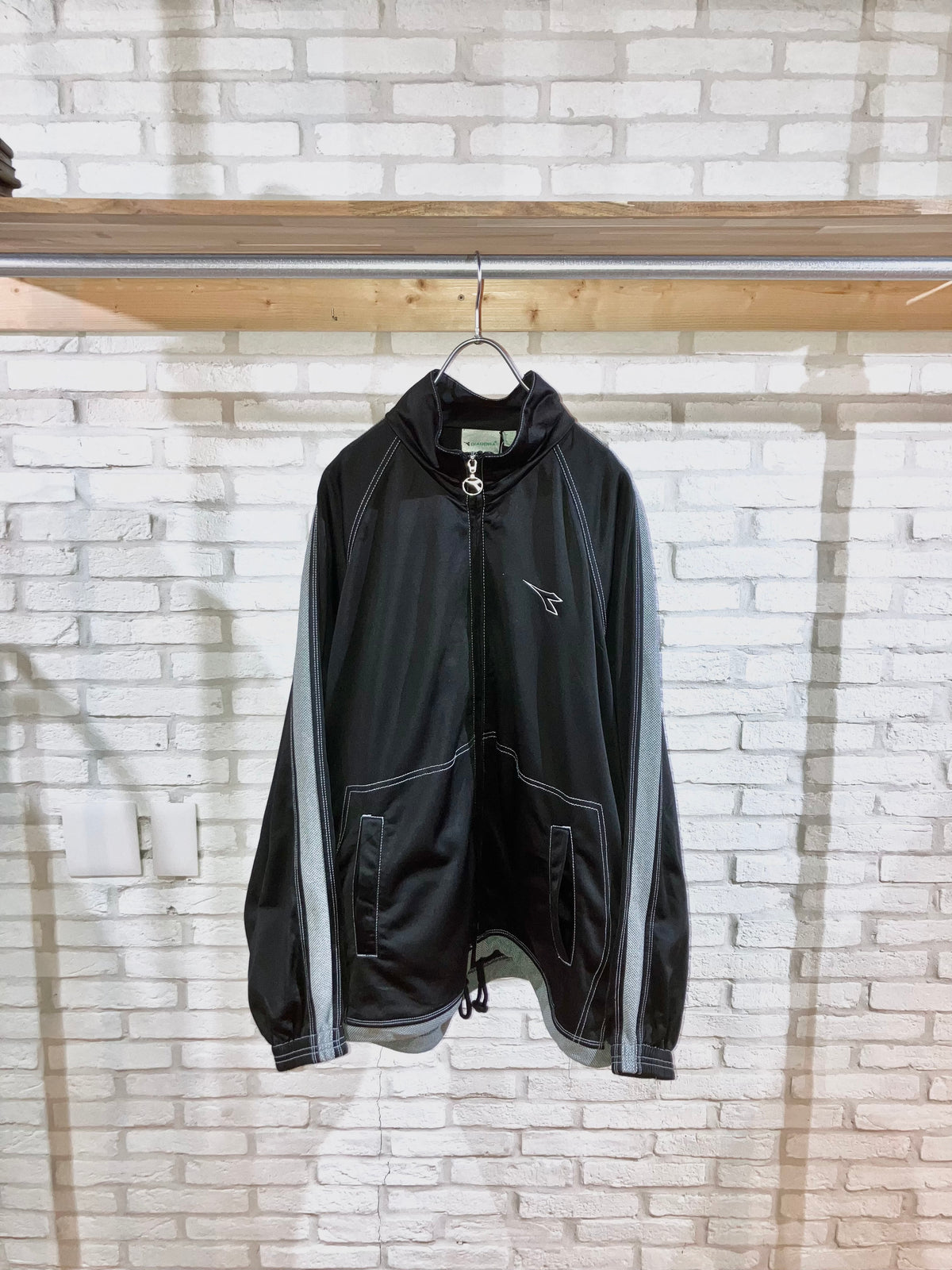 "DIADORA" Old Design Track JKT