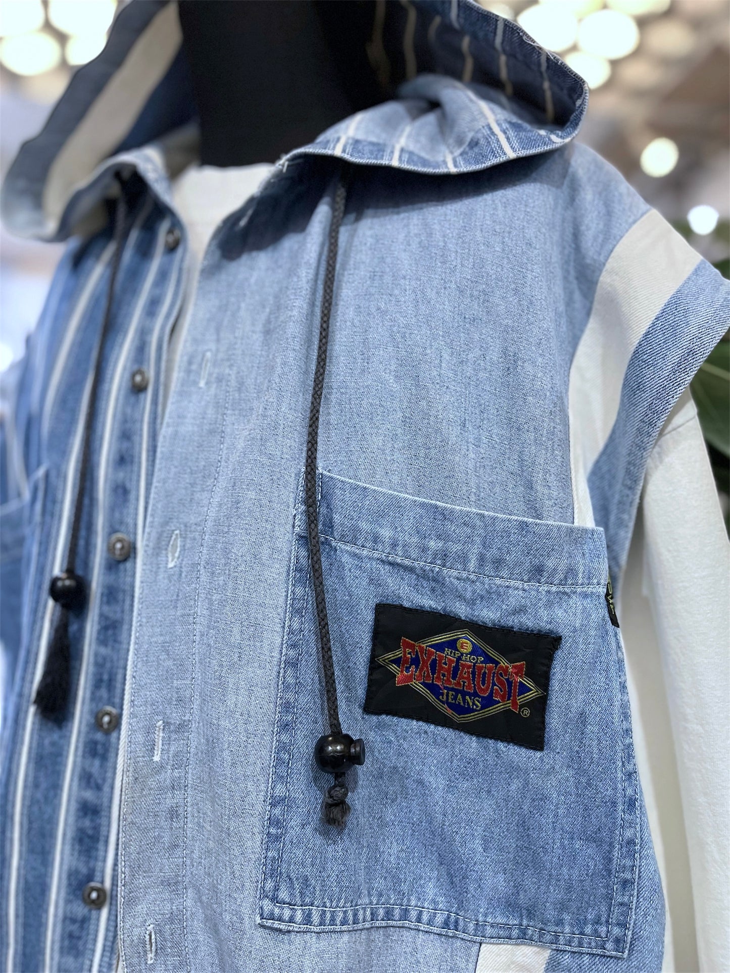 00s Exhaust Sleeveless Hooded Shirt