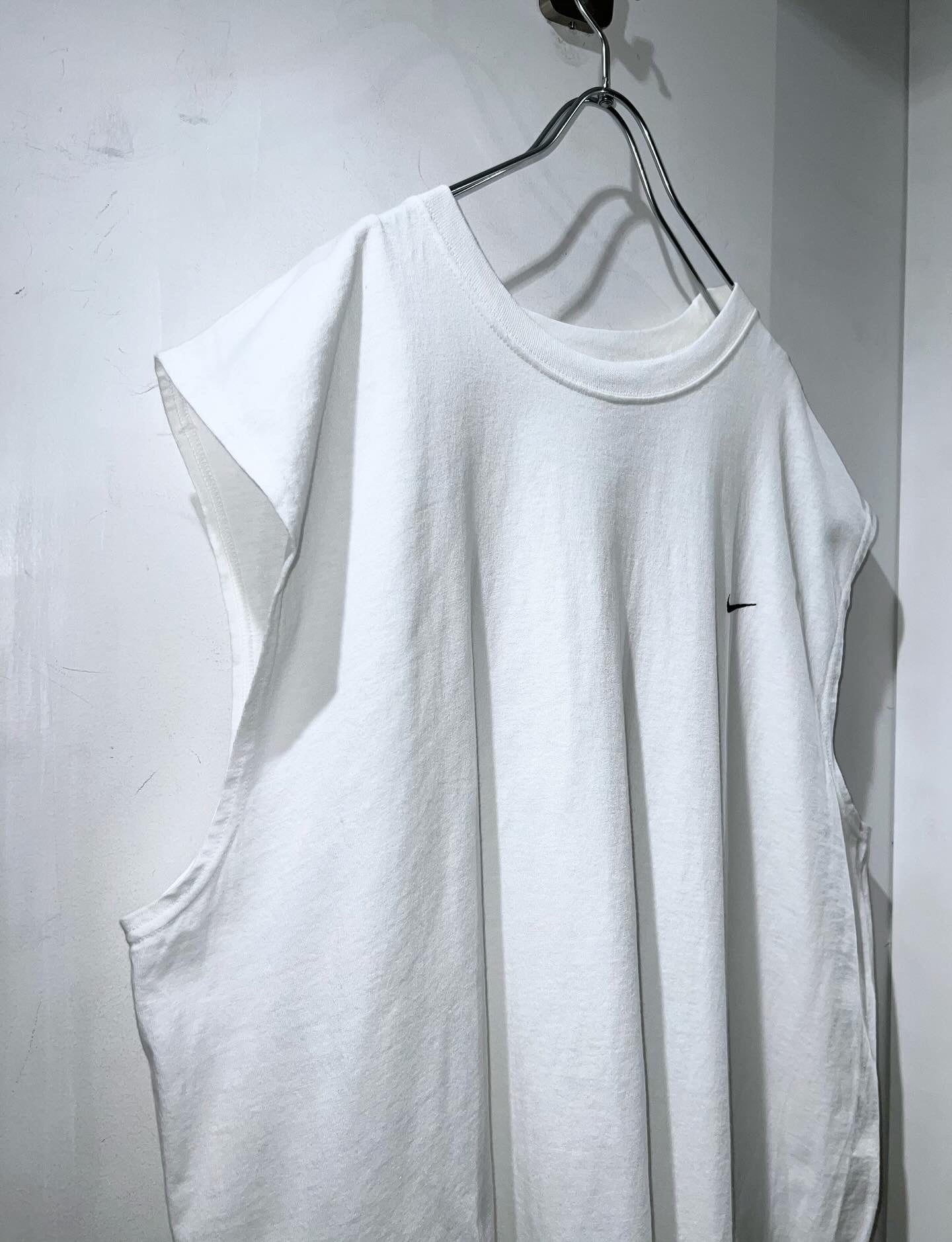 00s Nike Oversized Sleeveless Shirt