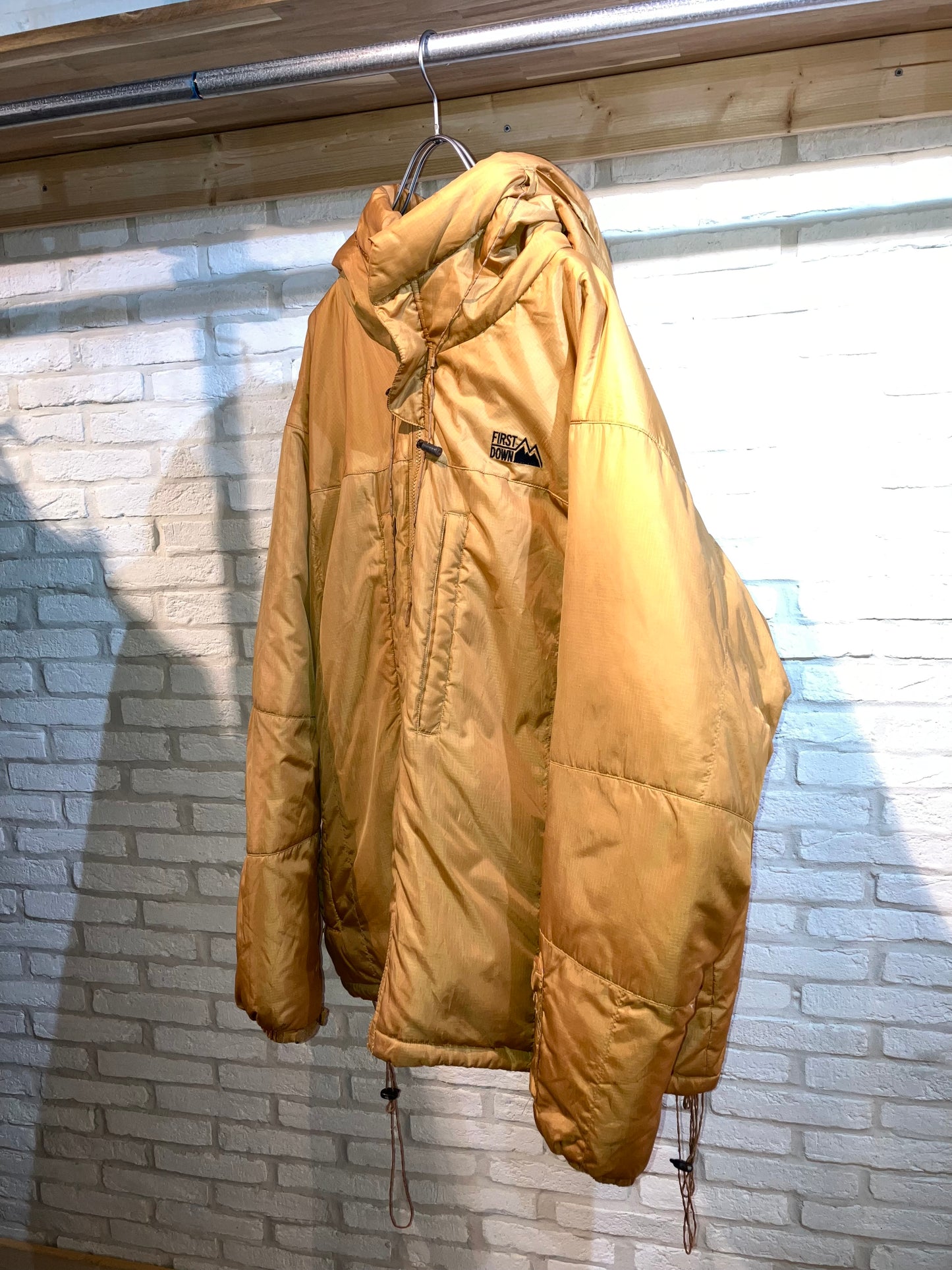 "FIRST DOWN" 00s Bigger Down Hoodie JKT