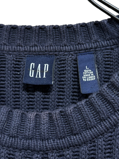 Old GAP Line Sweater