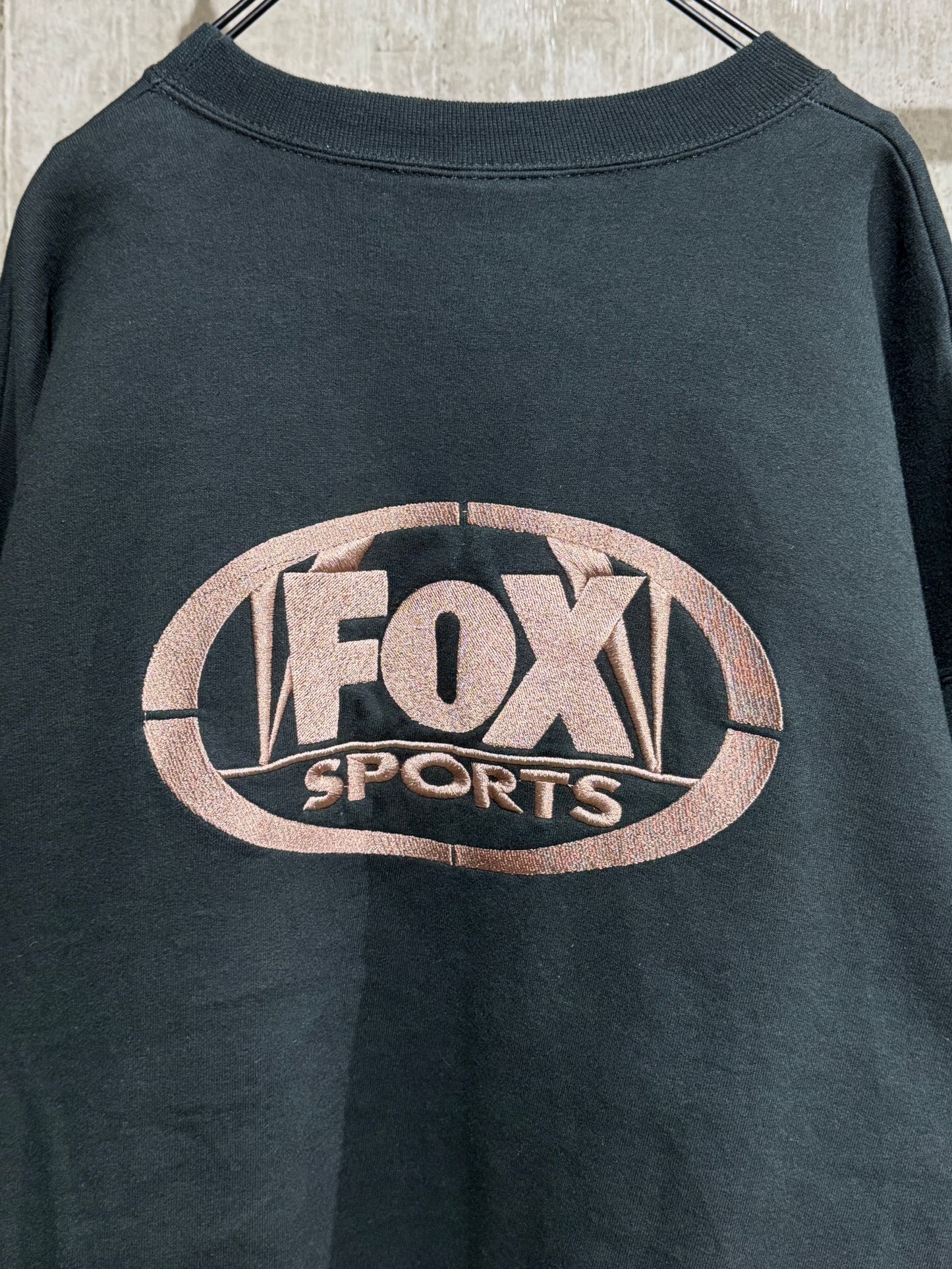 Old FOX SPORTS Embroidered Sweatshirt