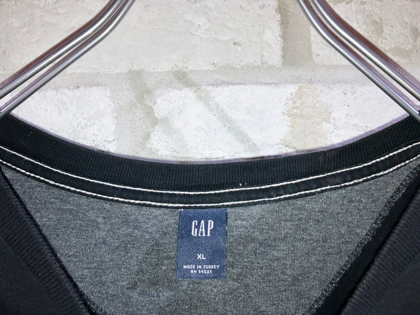 "GAP" Old Design LS Tee