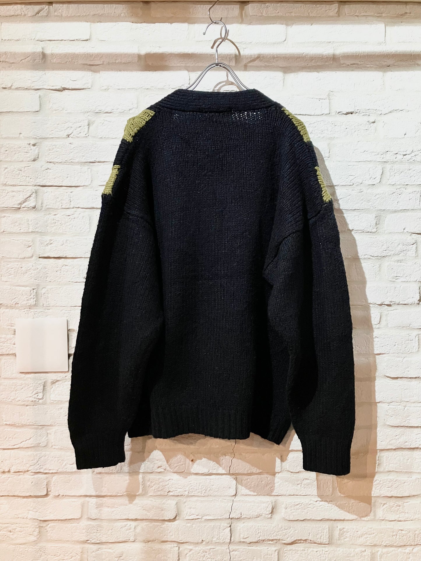 Old Design Knit Cardigan