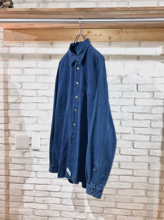 "Levi's" Old Design Shirt