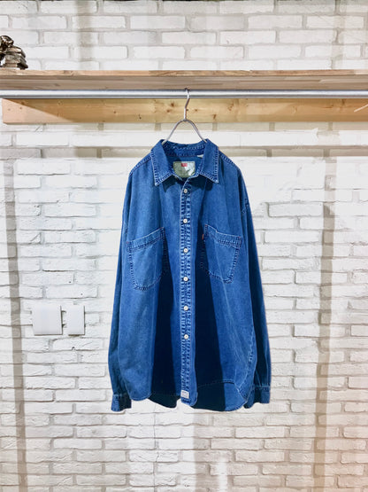 "Levi's" Old Design Shirt