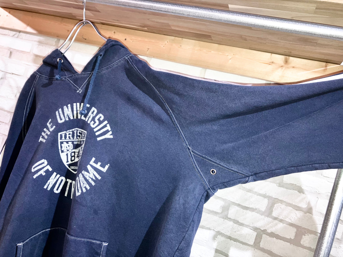"Champion" 00s Design Hoodie