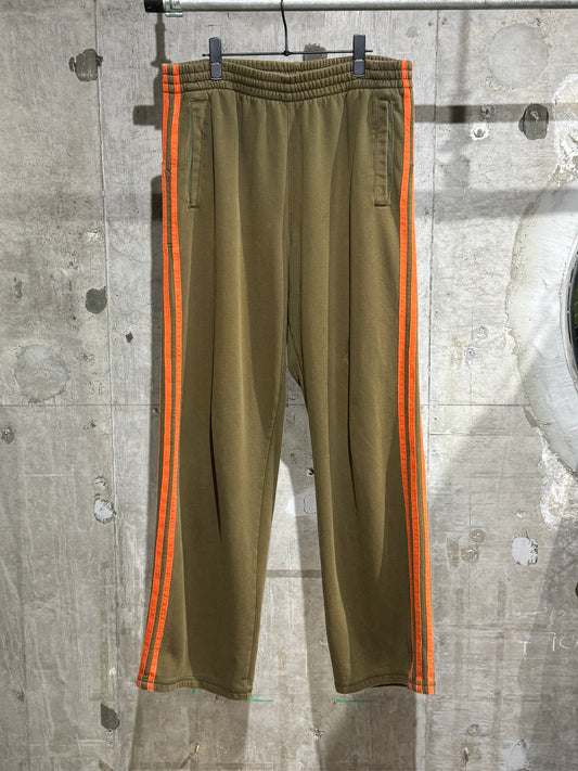 Old Adidas Loose Sweat Pants