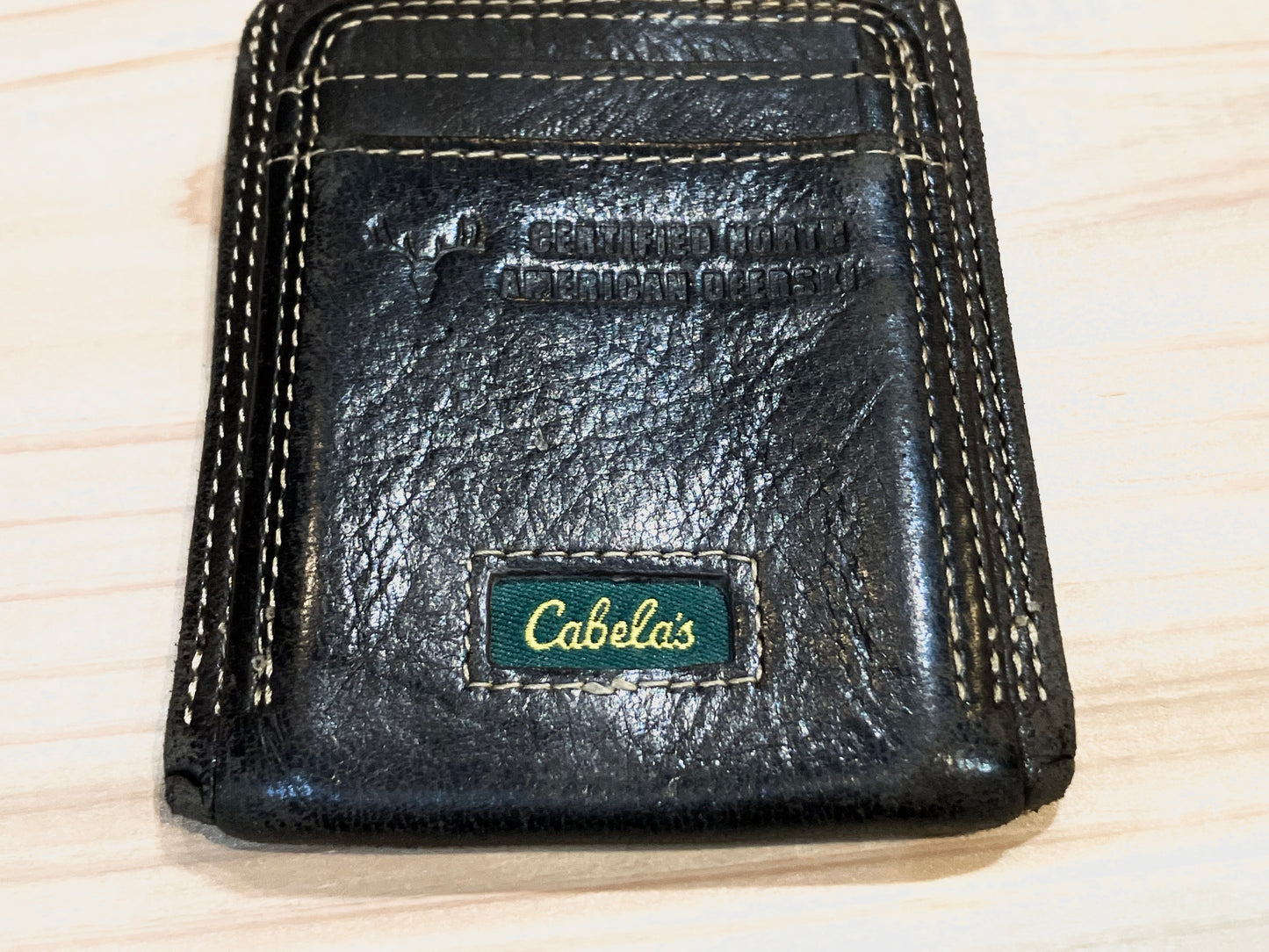"Cabela's" Old Leather Card Case