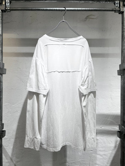 REMAKEBYK CUT OUT L/S TEE
