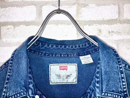 "Levi's" Old Design Shirt