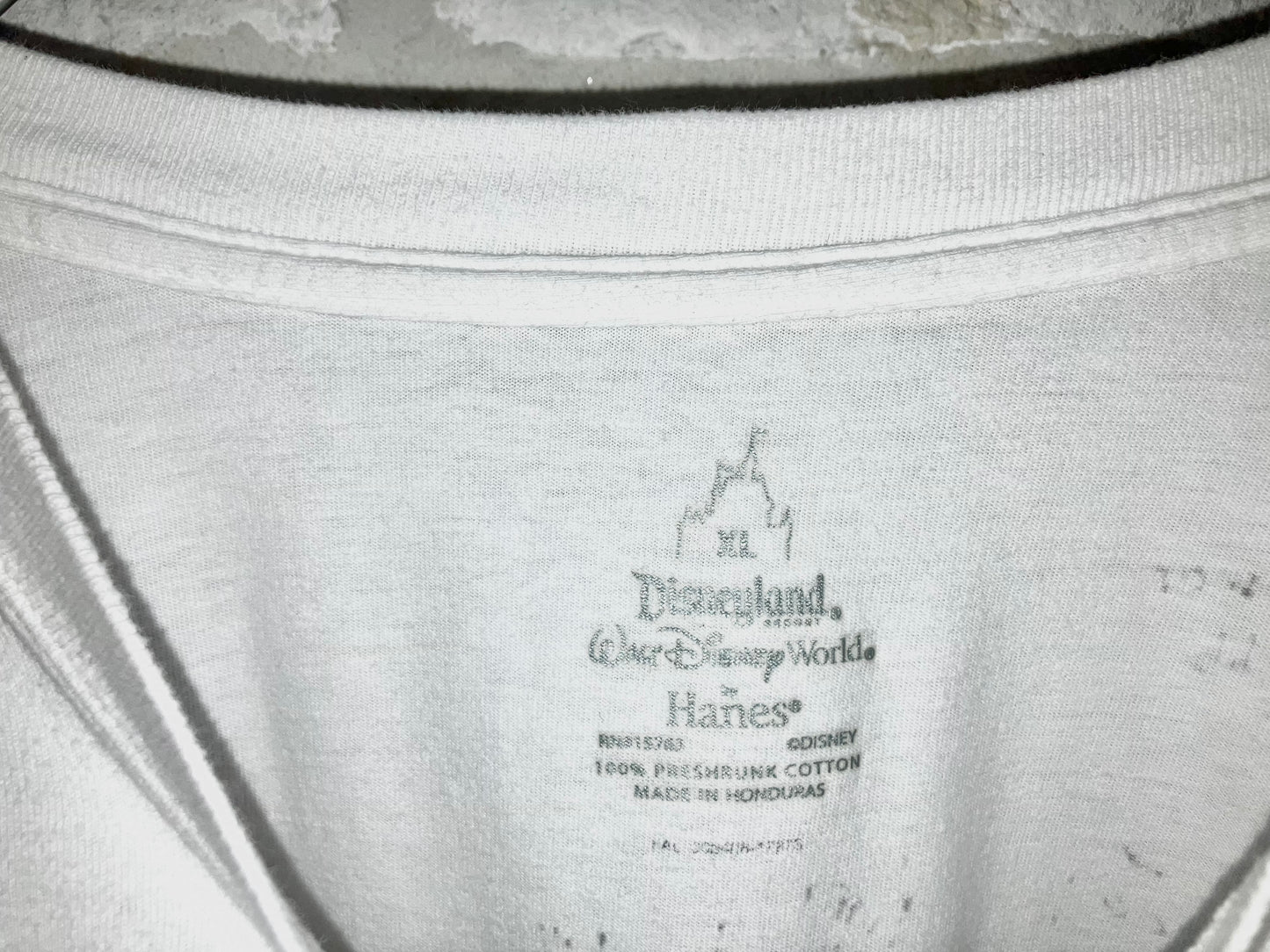 "Disney" 00s Hand Drawn Tee