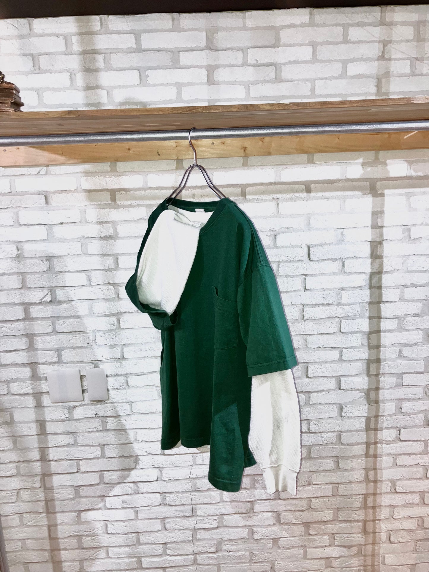 "CAMBER" Old Wide Pocket Tee