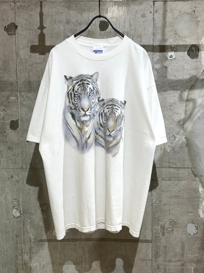 00s Vintage White Tiger Tee