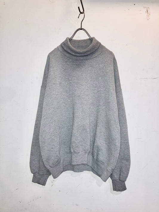 Old Turtle Neck Sweat