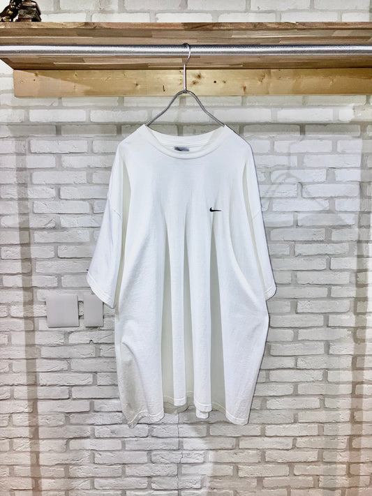 "NIKE" 00s Swoosh Tee