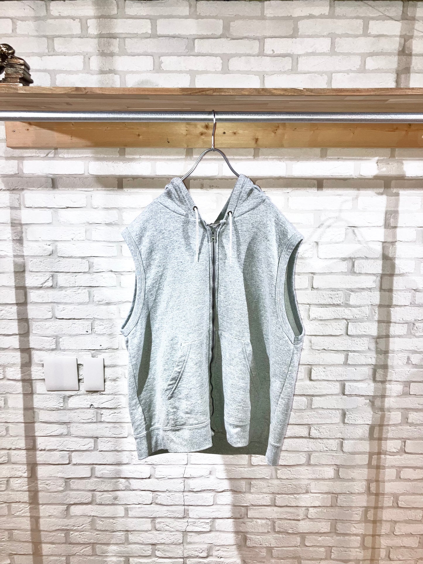 Old Zip Up Hoodie Vest