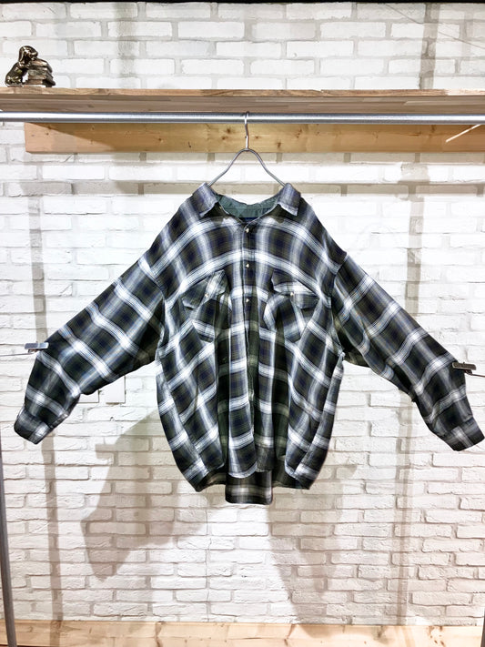 Old Oversized Shadow Check Shirt