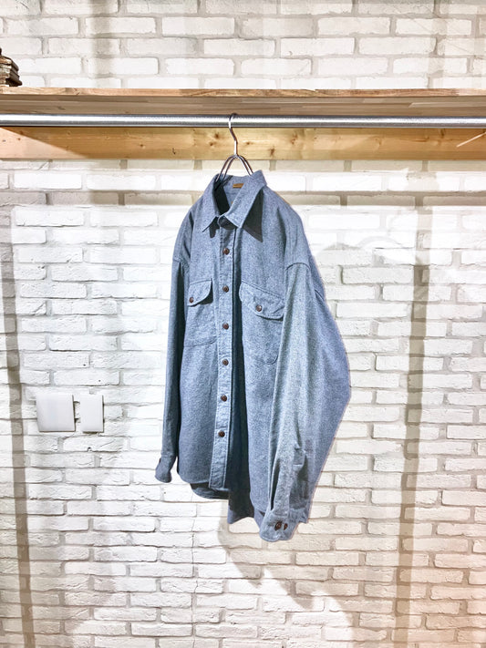 "ST JOHN'S BAY" Old Chamois Cloth Shirt