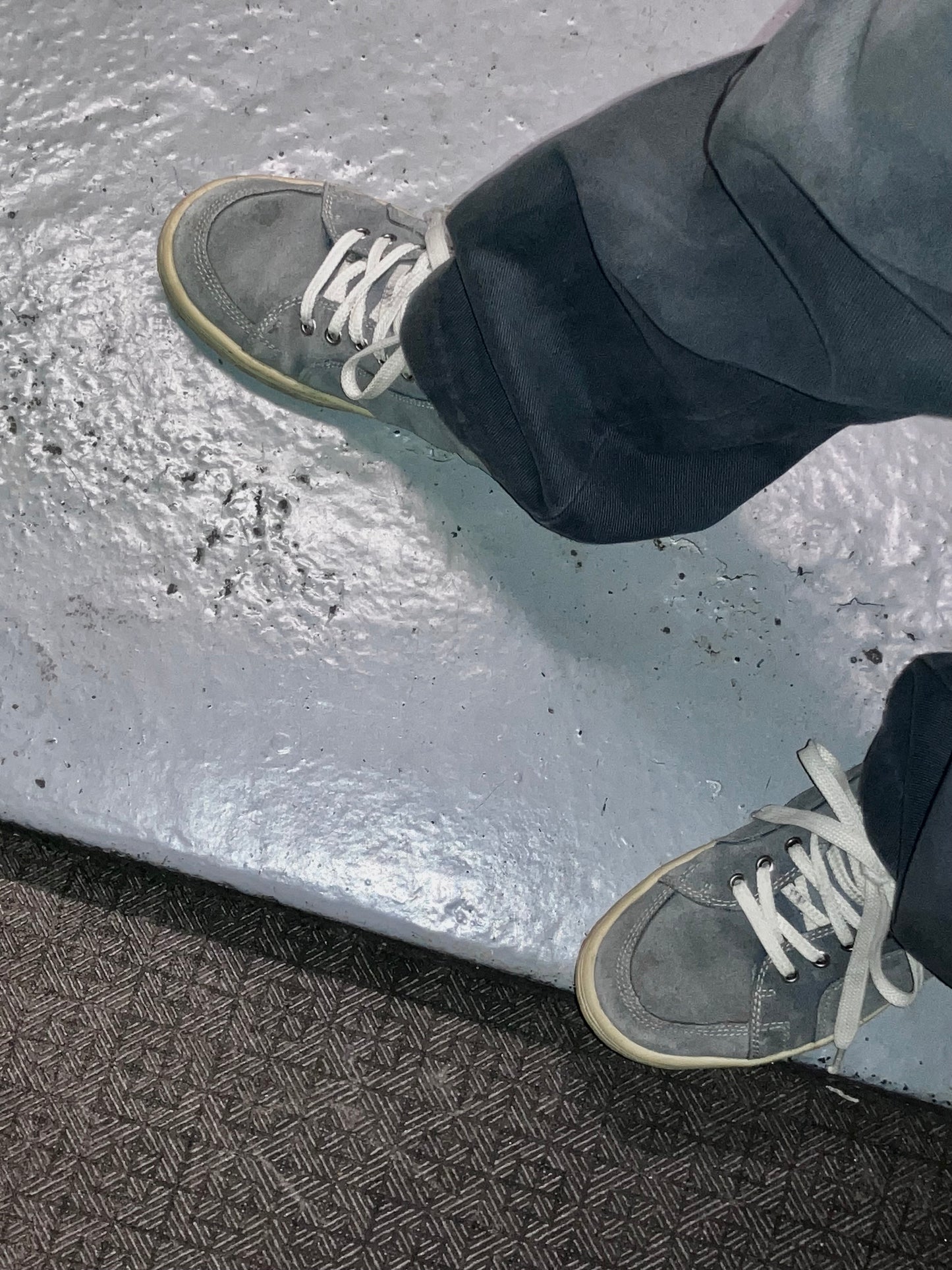 "Simple" 00s Design Fat Sneaker