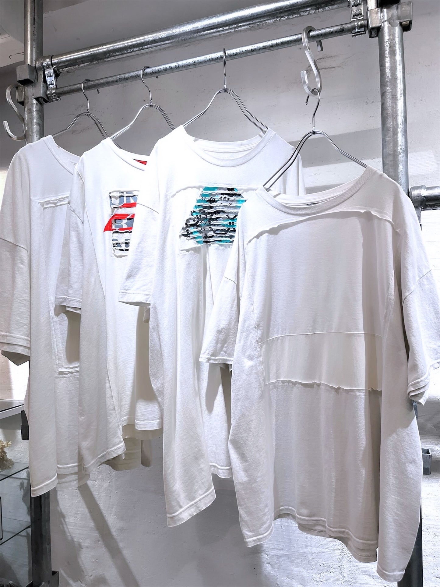 REMAKEBYK CUT OUT TEE big box silhouette
