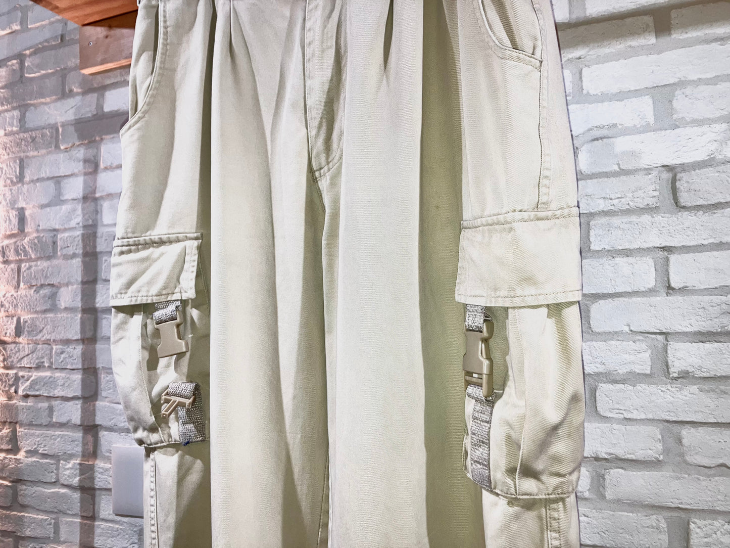 Old Design Cargo Pants