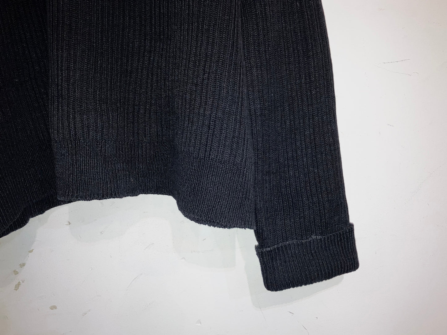 Old Design Knit