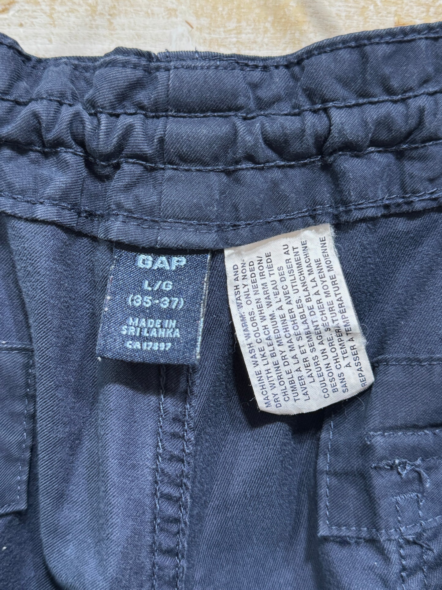 Old Gap Cynch Cargos