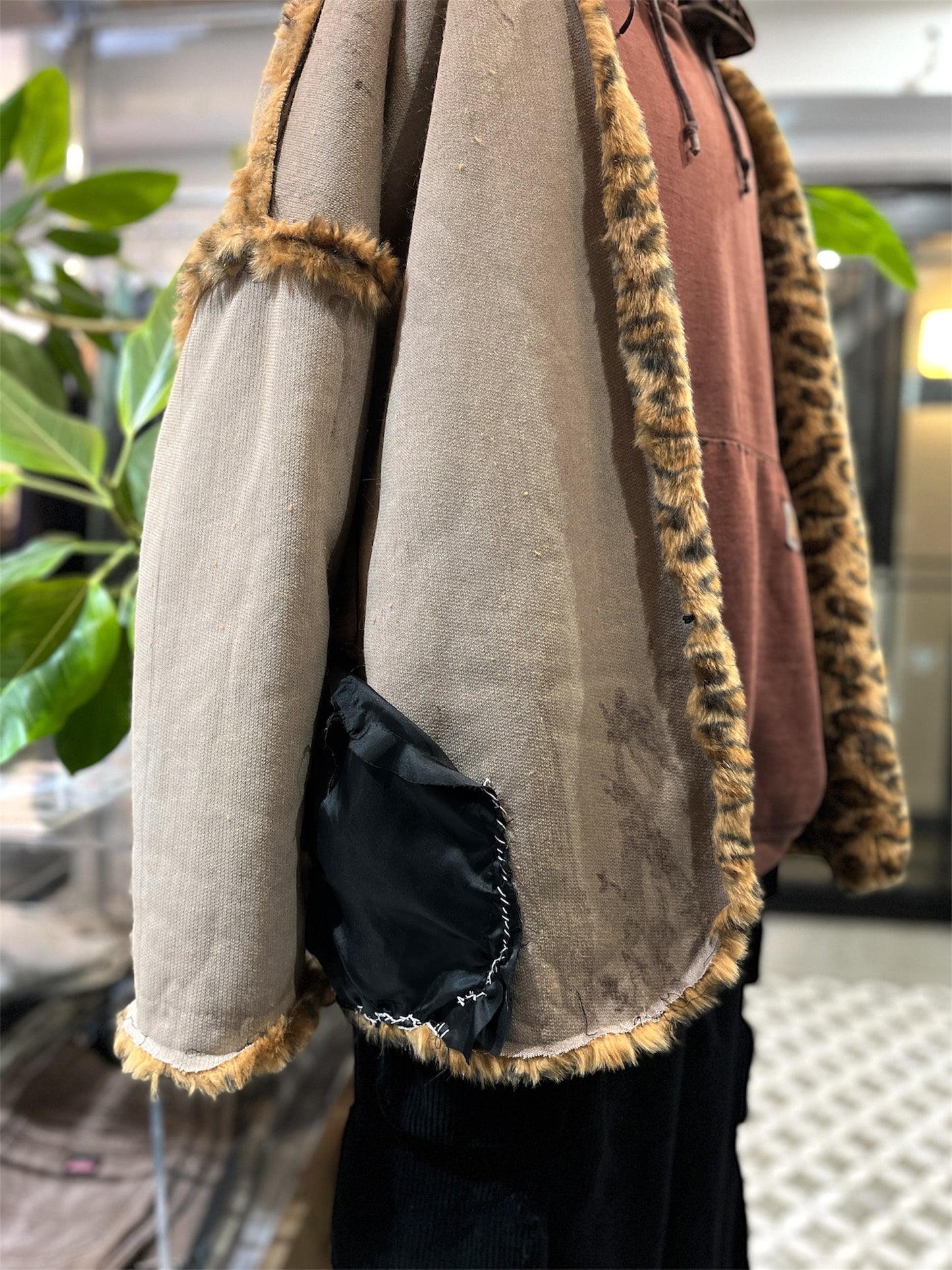 80's Vintage Leopard Fur Jacket