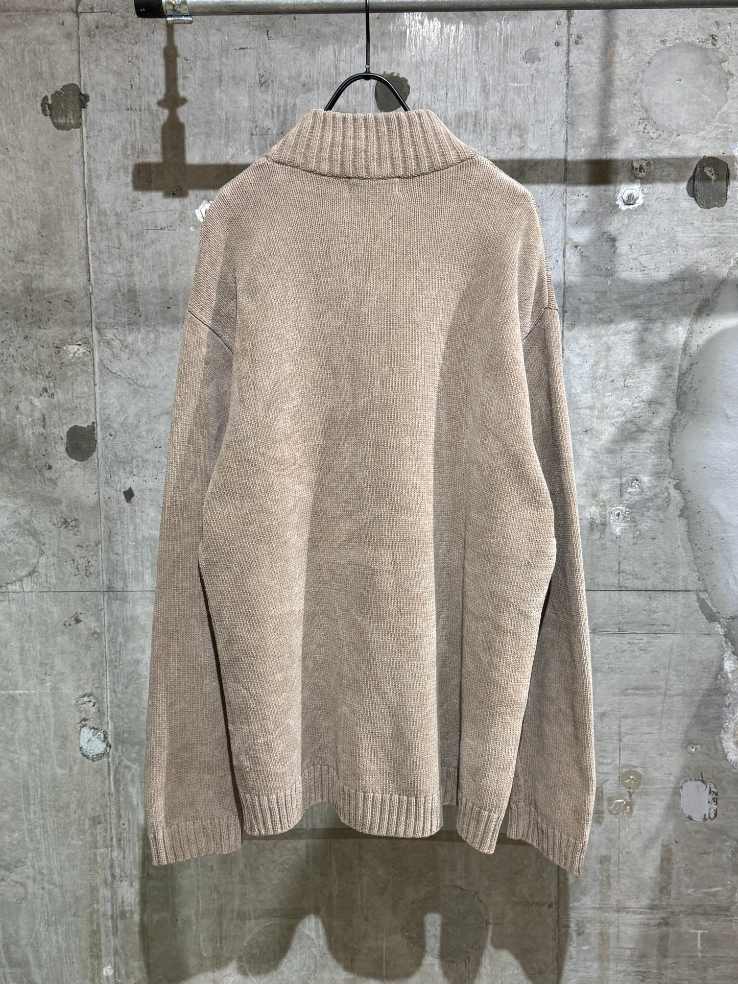 Van HeusenHalf-zip Sweater