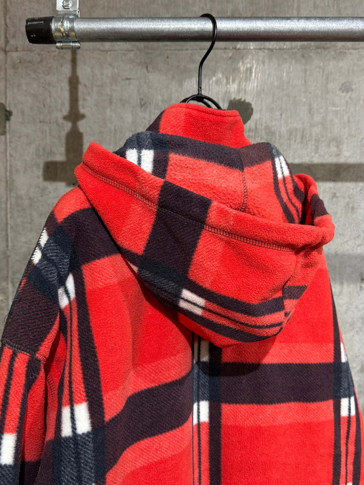 90's Vintage Euro Modern Basic Fleece Jacket