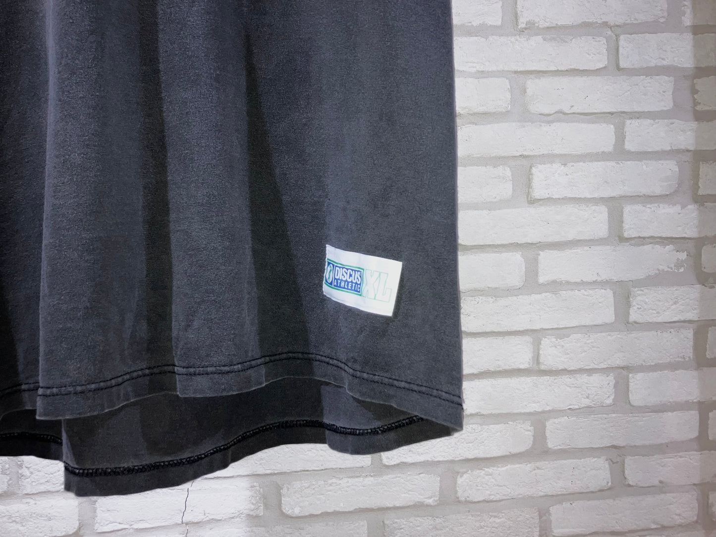 "DISCUS" Old Pocket Tee
