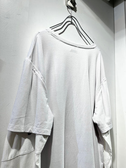 REMAKEBYK CUT OUT L/S TEE