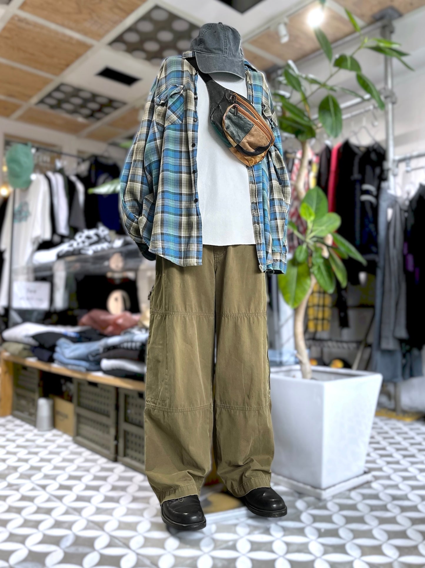 00s OLD NAVY Gimmick Wide Cargos