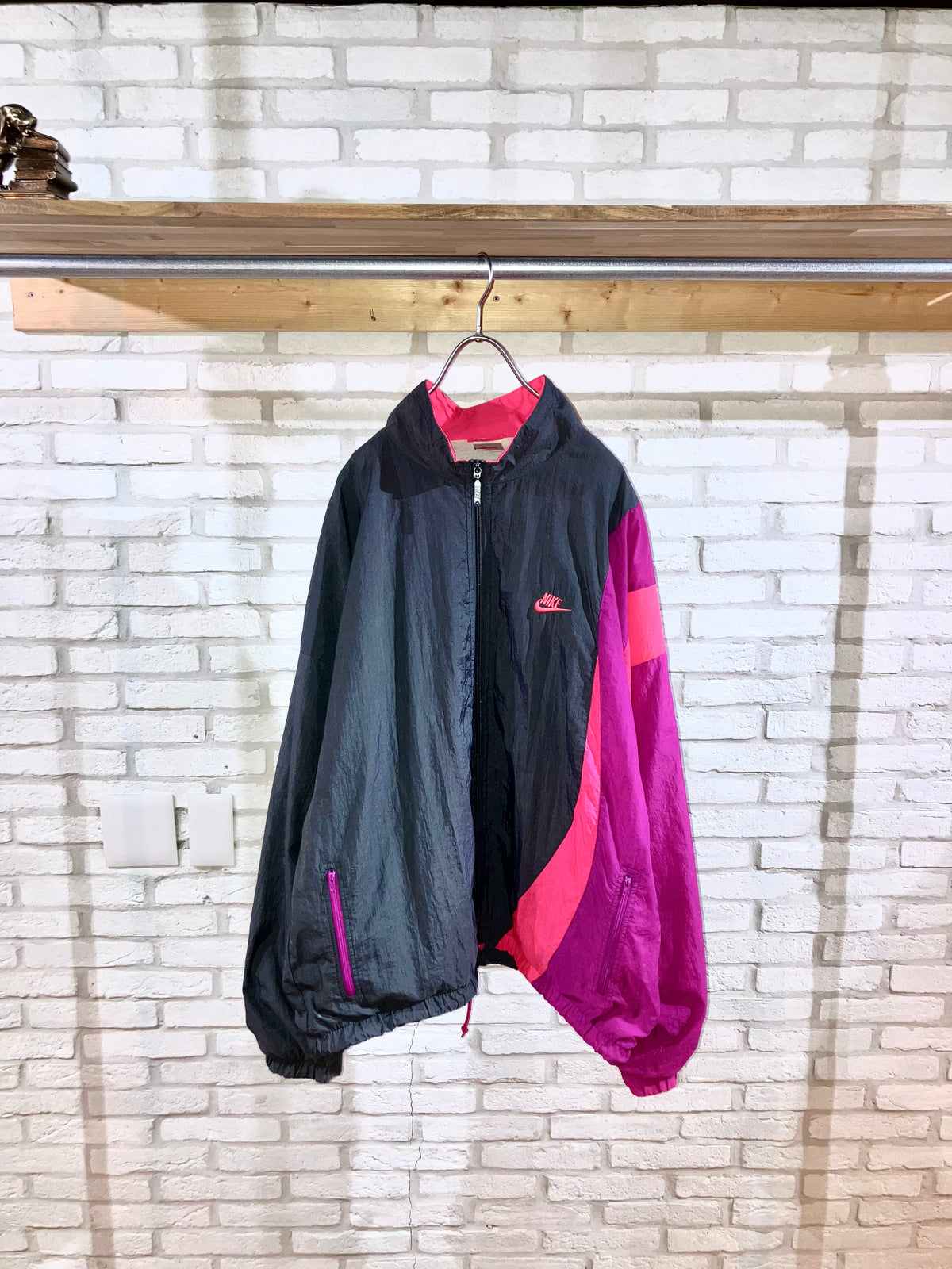 "NIKE" Old Design Nylon JKT