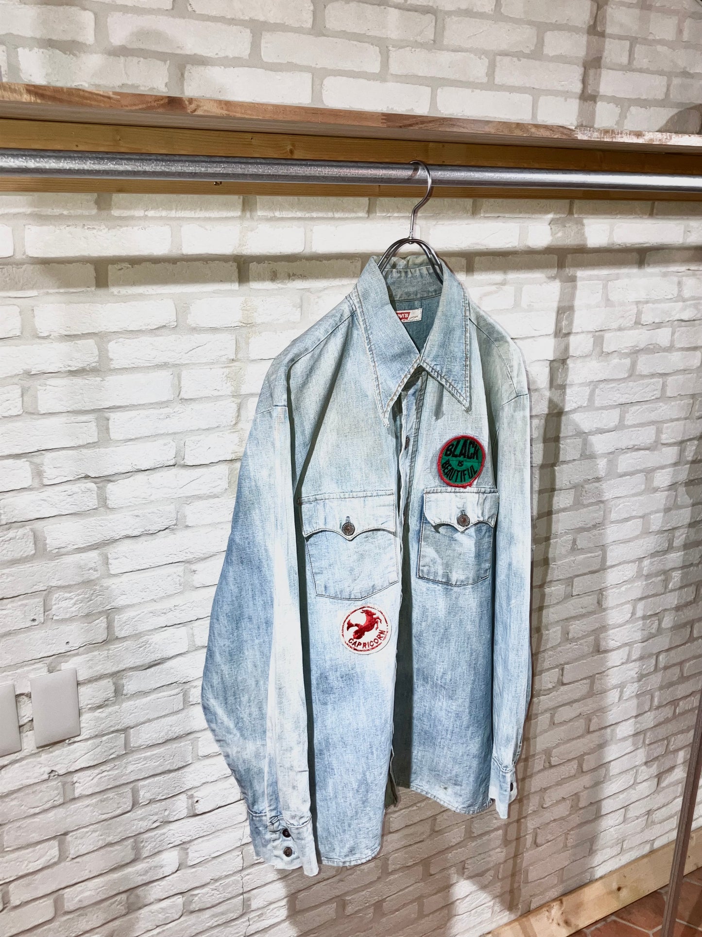 "Levi's" Vintage Chambray Shirt JKT
