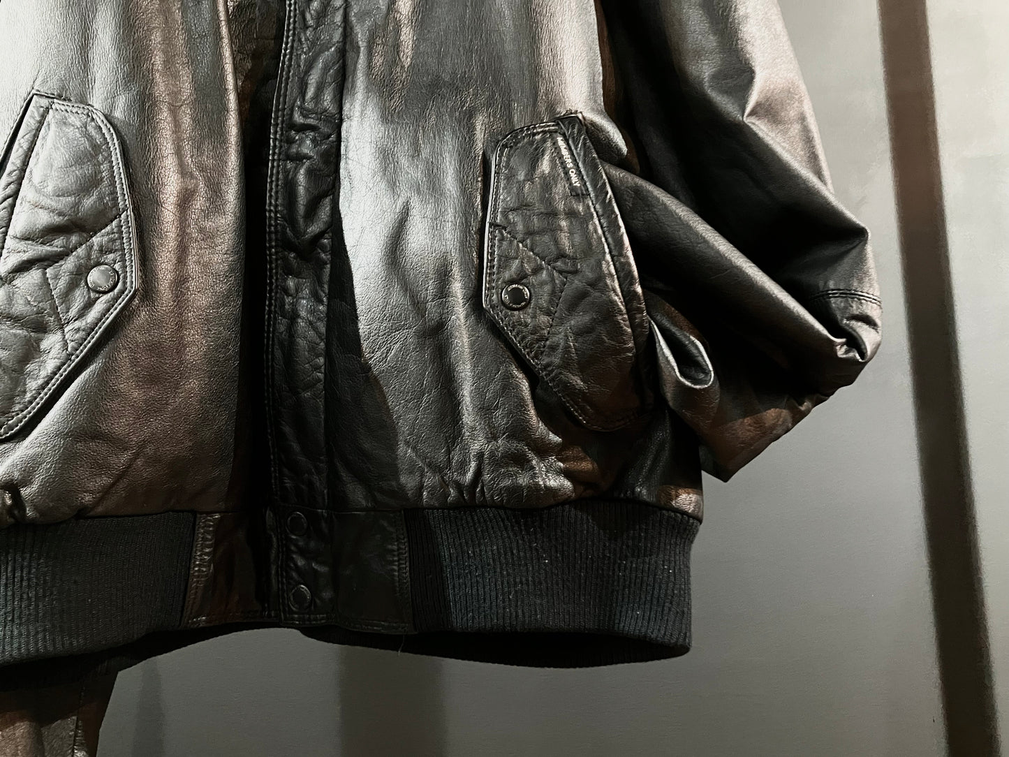 "MEMBERS ONLY" Old Design Leather JKT